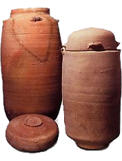 Pottery jars found at Qumran